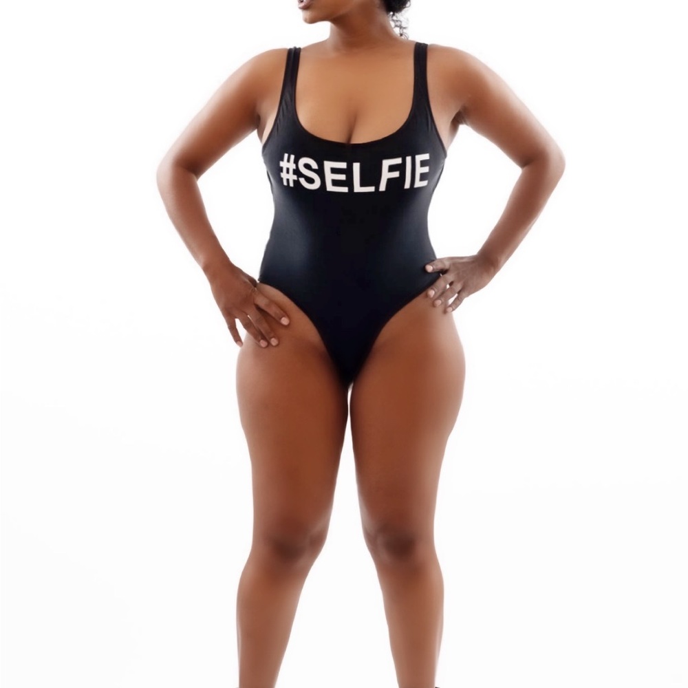 One piece graphic swimsuit